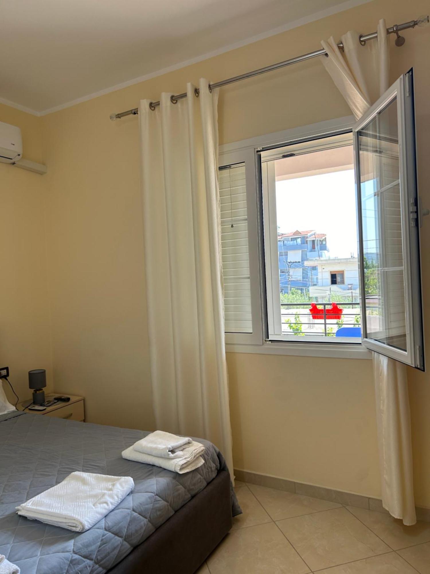 Rest House Vlorë Buitenkant foto